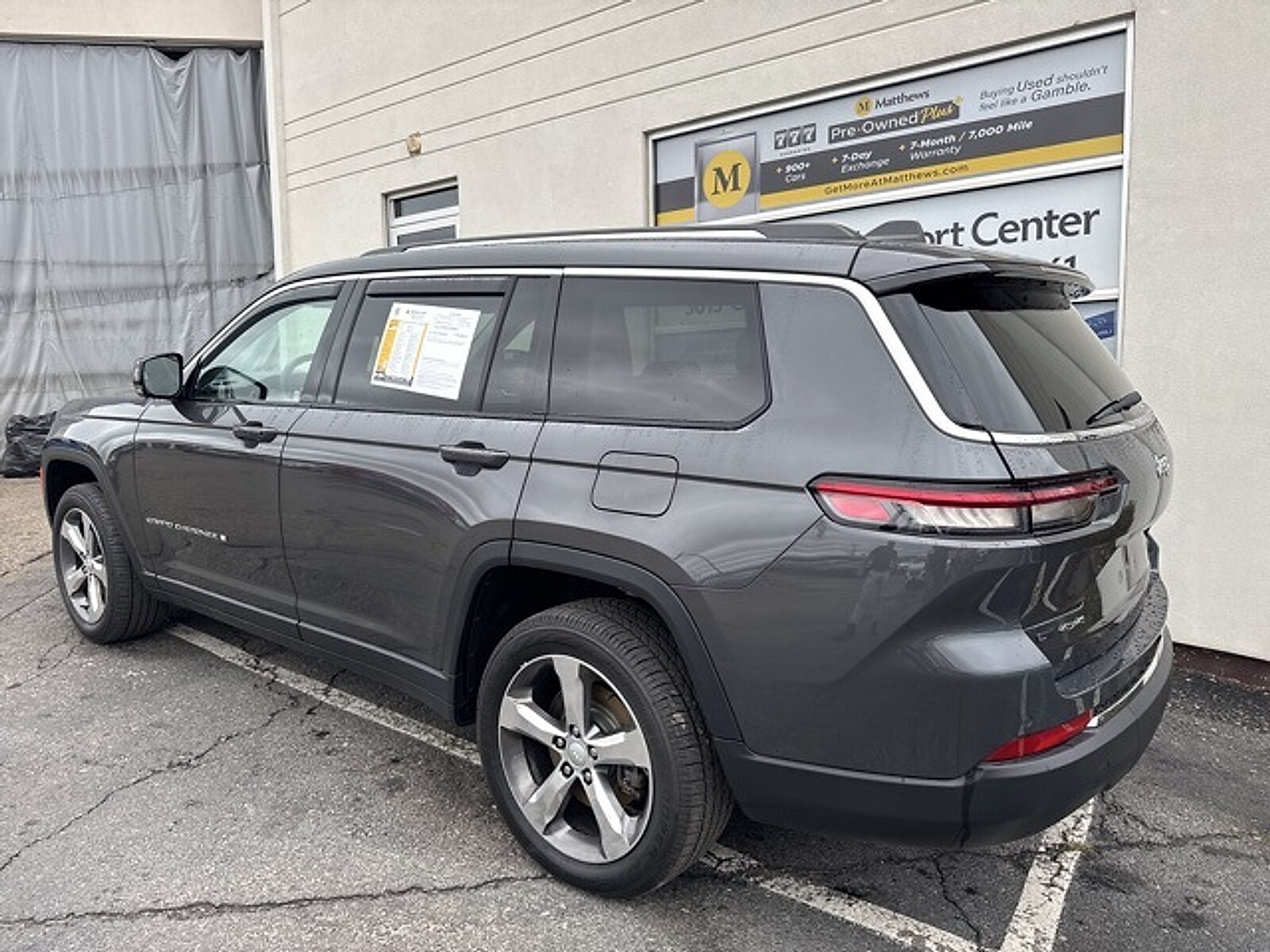 2022 Jeep Cherokee Limited photo 3