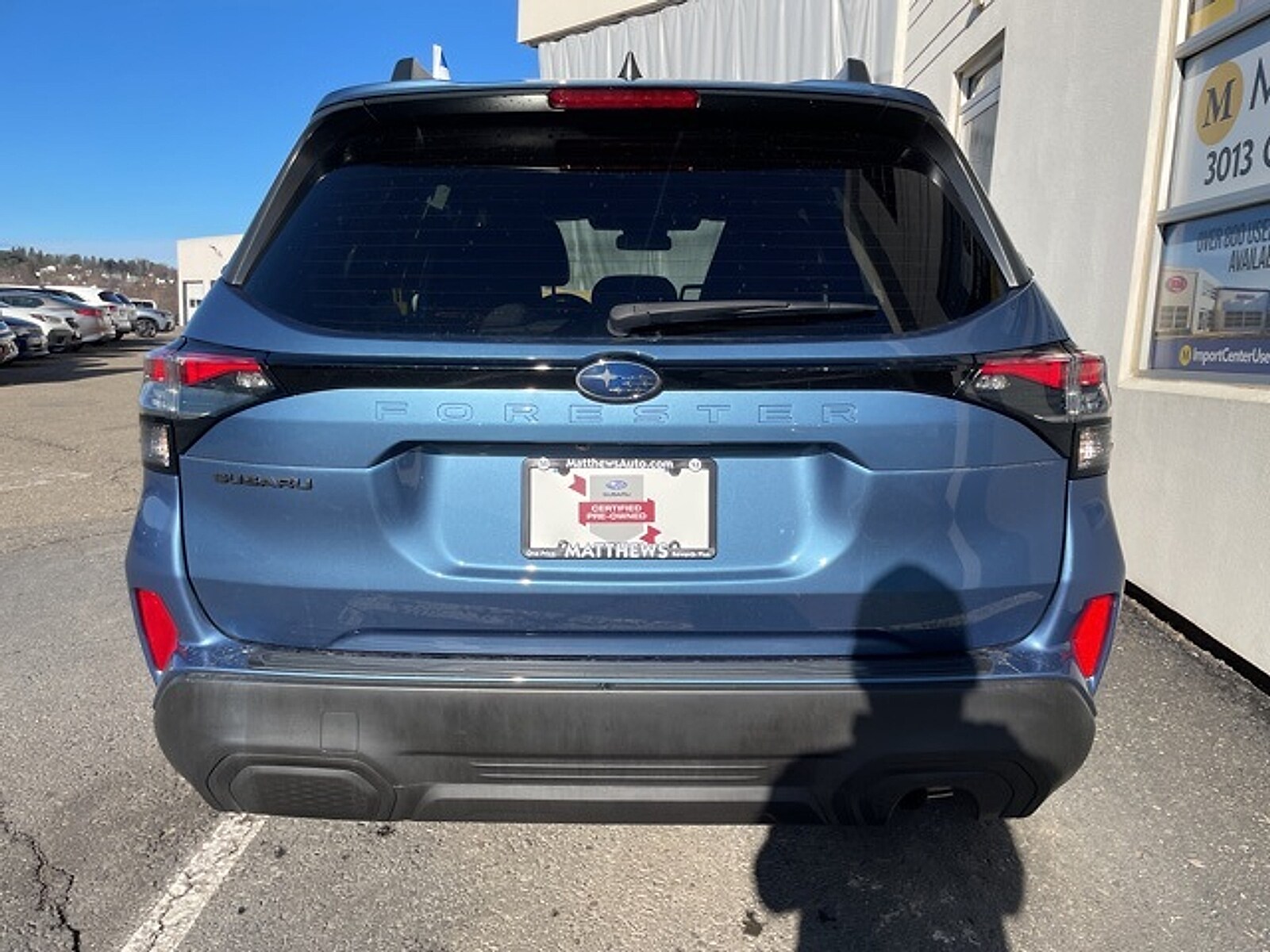 2025 Subaru Forester Premium photo 3