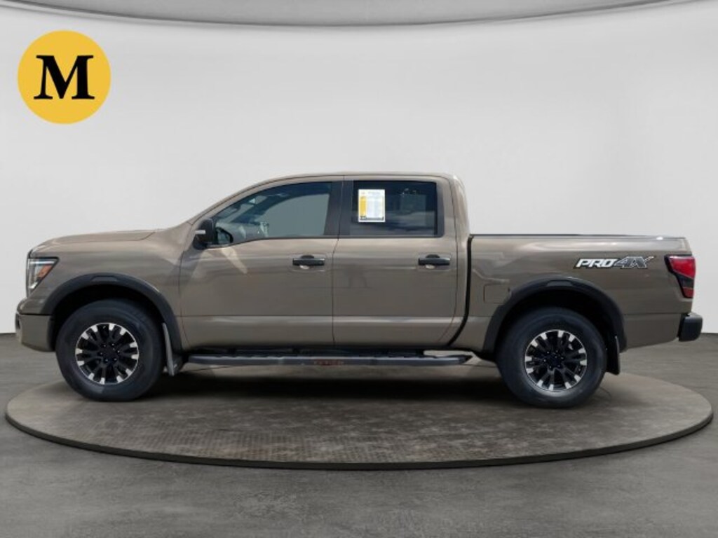 Used 2021 Nissan