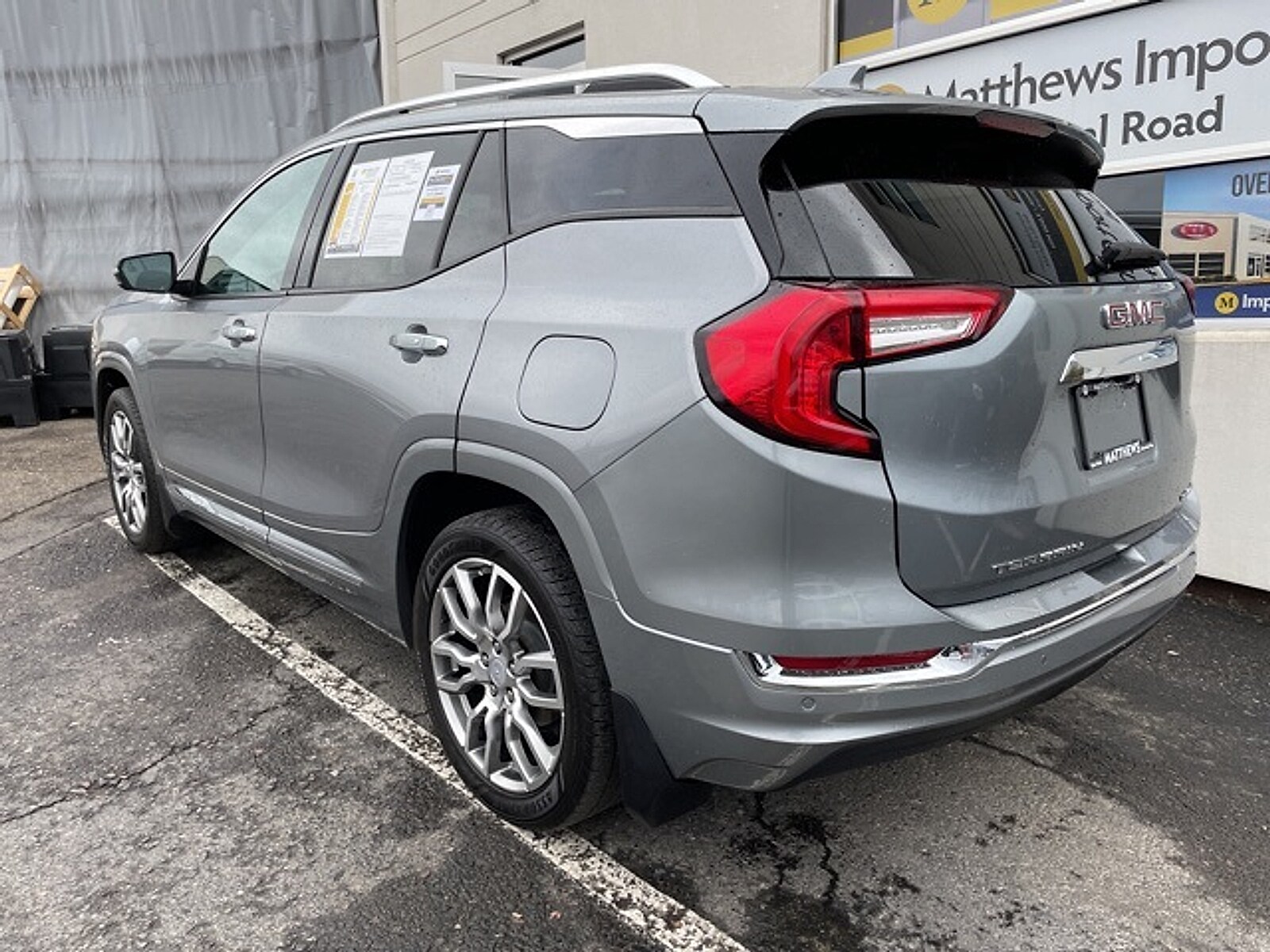 2023 Gmc Terrain Denali photo 3