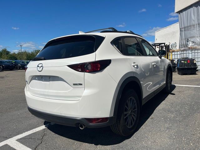 Additional photo of vehicle.