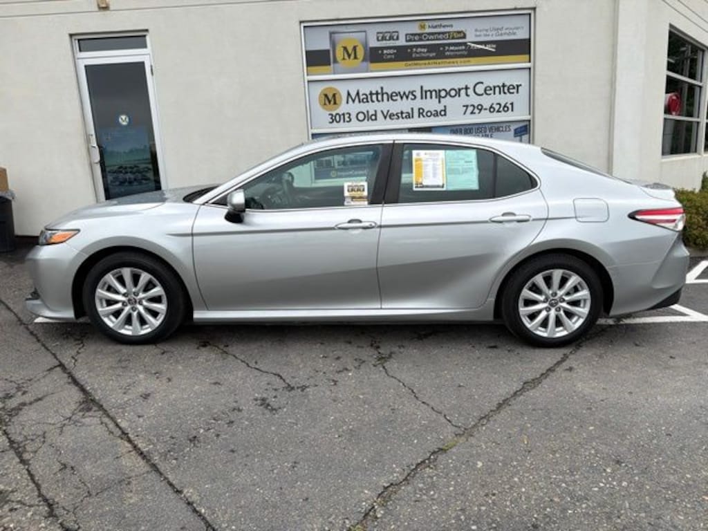 Used 2018 Toyota Camry LE Sedan