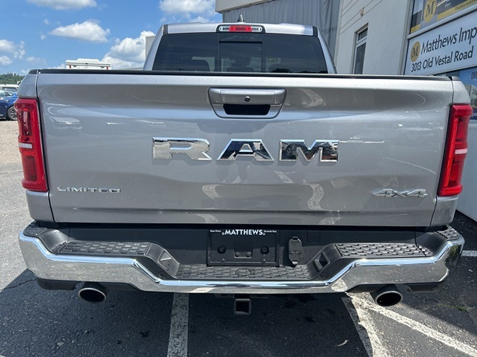 2025 Ram 1500 Limited photo 4
