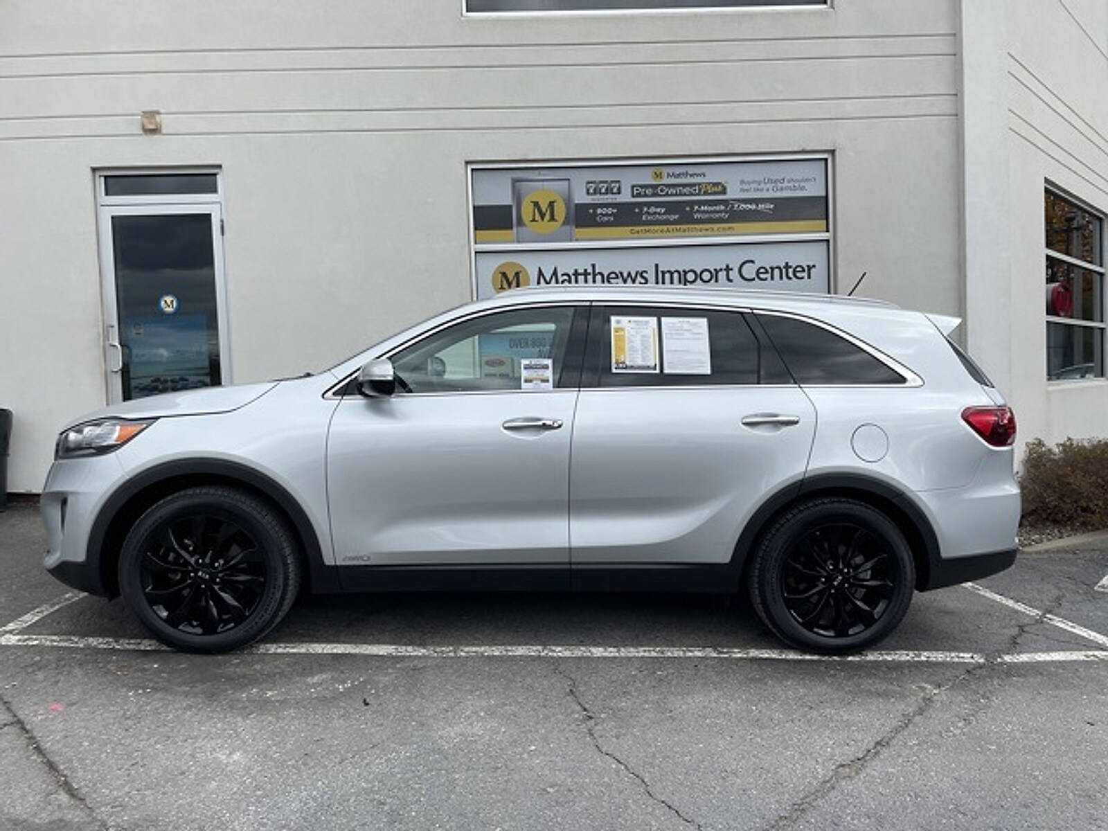 2020 Kia Sorento EX photo 2