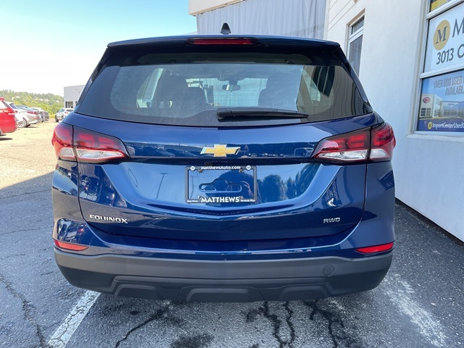 2023 Chevrolet Equinox LS photo 3