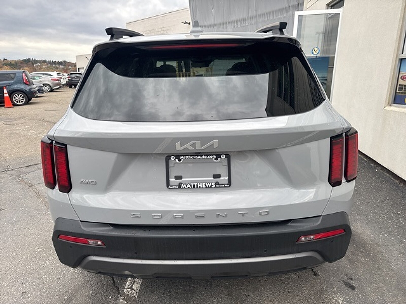 2022 Kia Sorento X-Line S photo 3