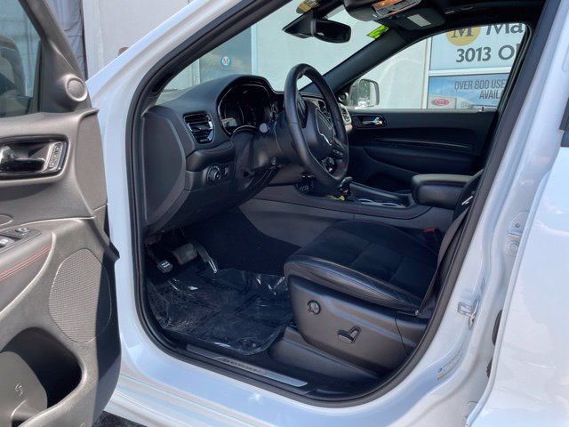 Additional photo of vehicle.
