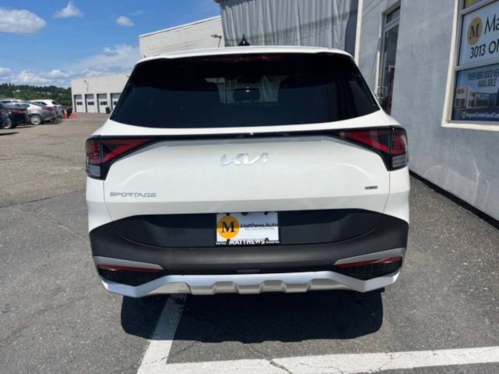 Certified 2023 Kia Sportage Hybrid LX SUV
