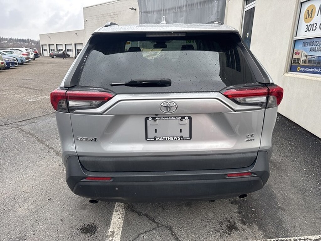 Used 2019 Toyota RAV4 LE SUV