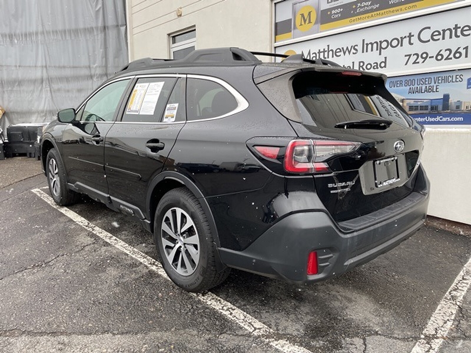 2022 Subaru Outback Premium photo 2