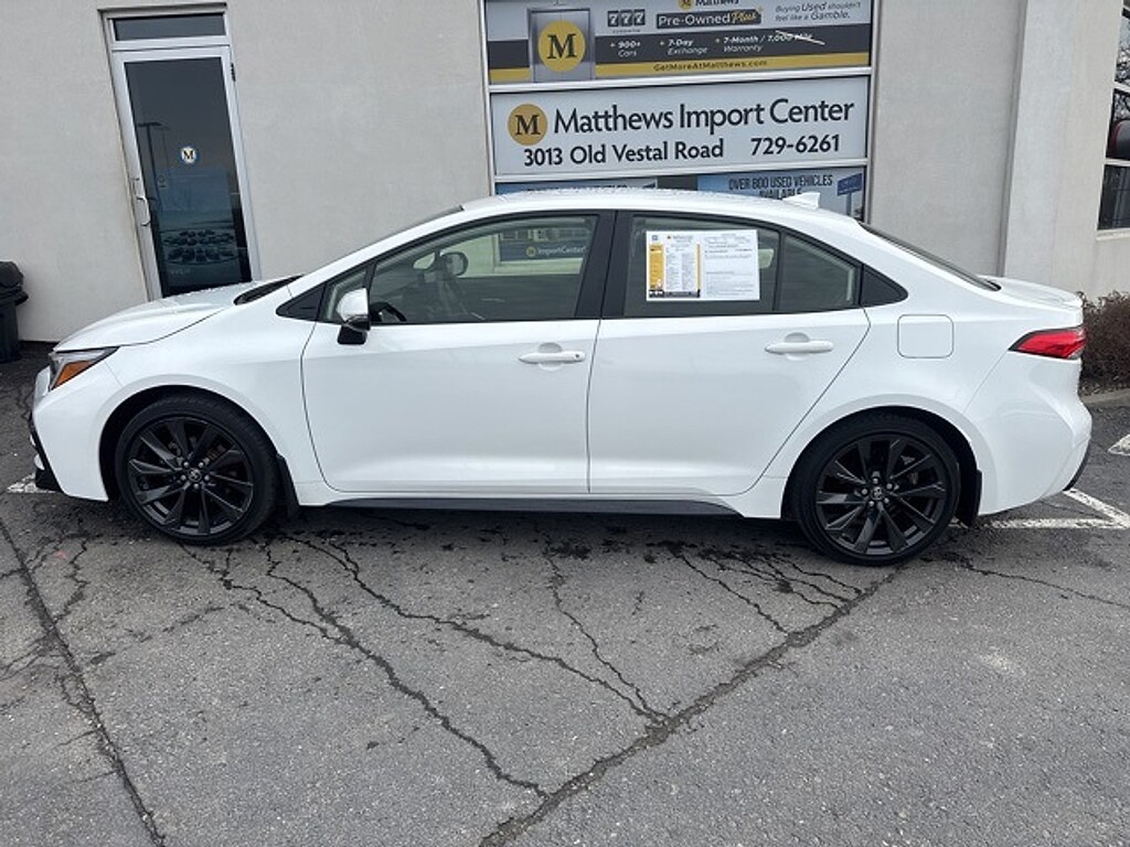 Used 2023 Toyota Corolla SE Sedan
