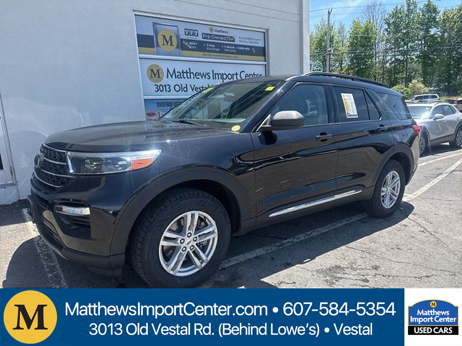 2023 Ford Explorer XLT 4WD's photo