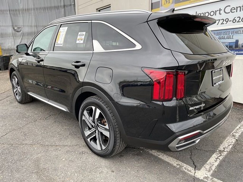 Certified 2023 Kia Sorento Hybrid SX Prestige SUV