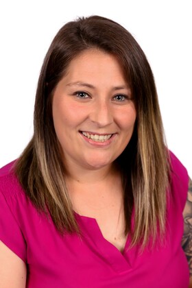 Staff member Nicolie Dalton  from ID_23ee1920268b