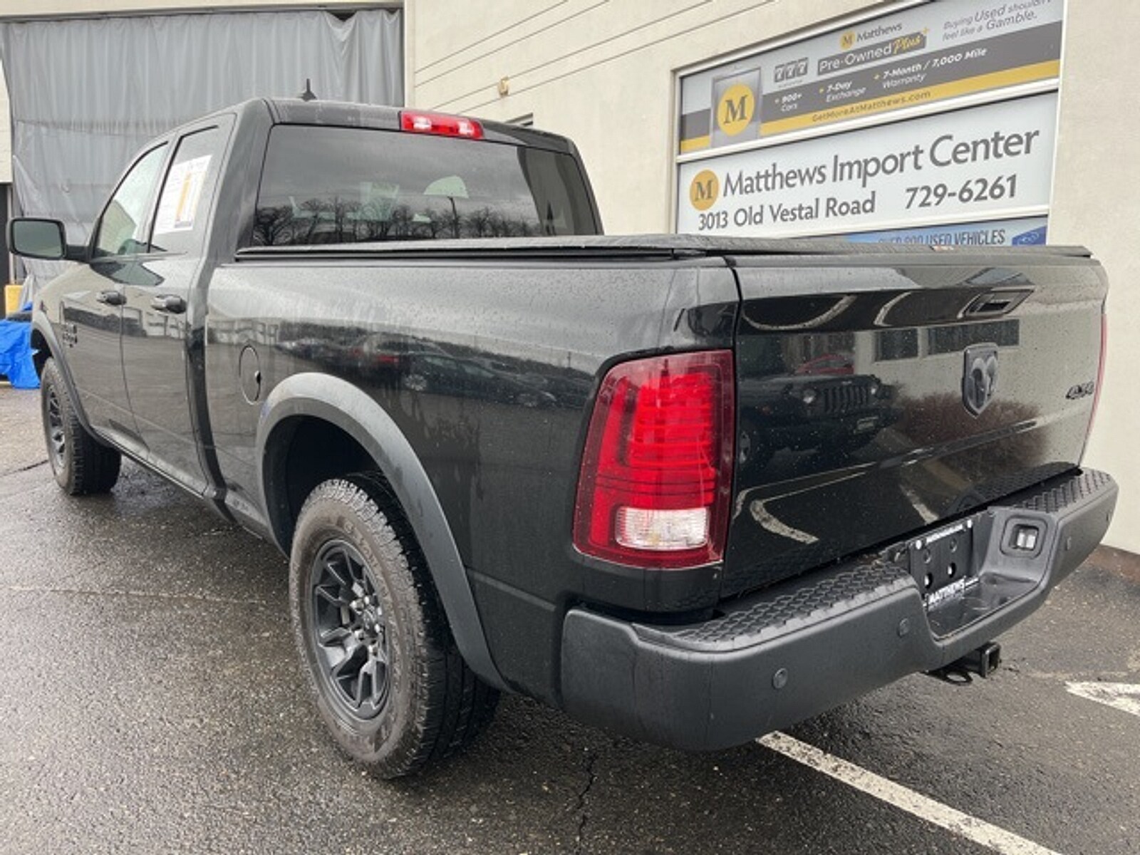 2022 Ram 1500 Classic Warlock SLT photo 3