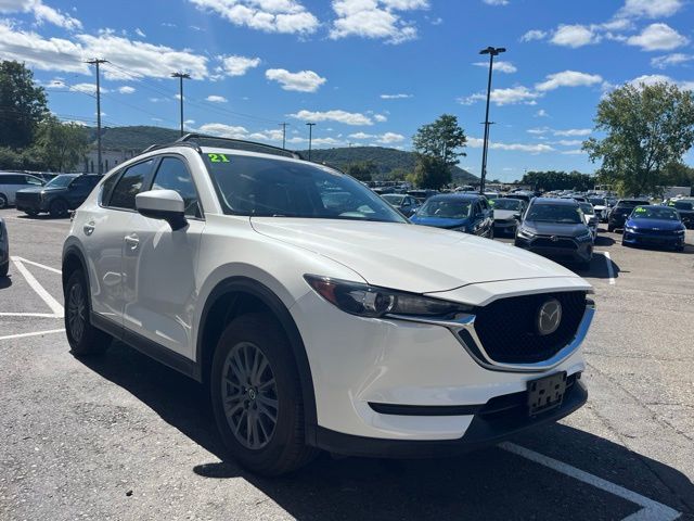 Additional photo of vehicle.