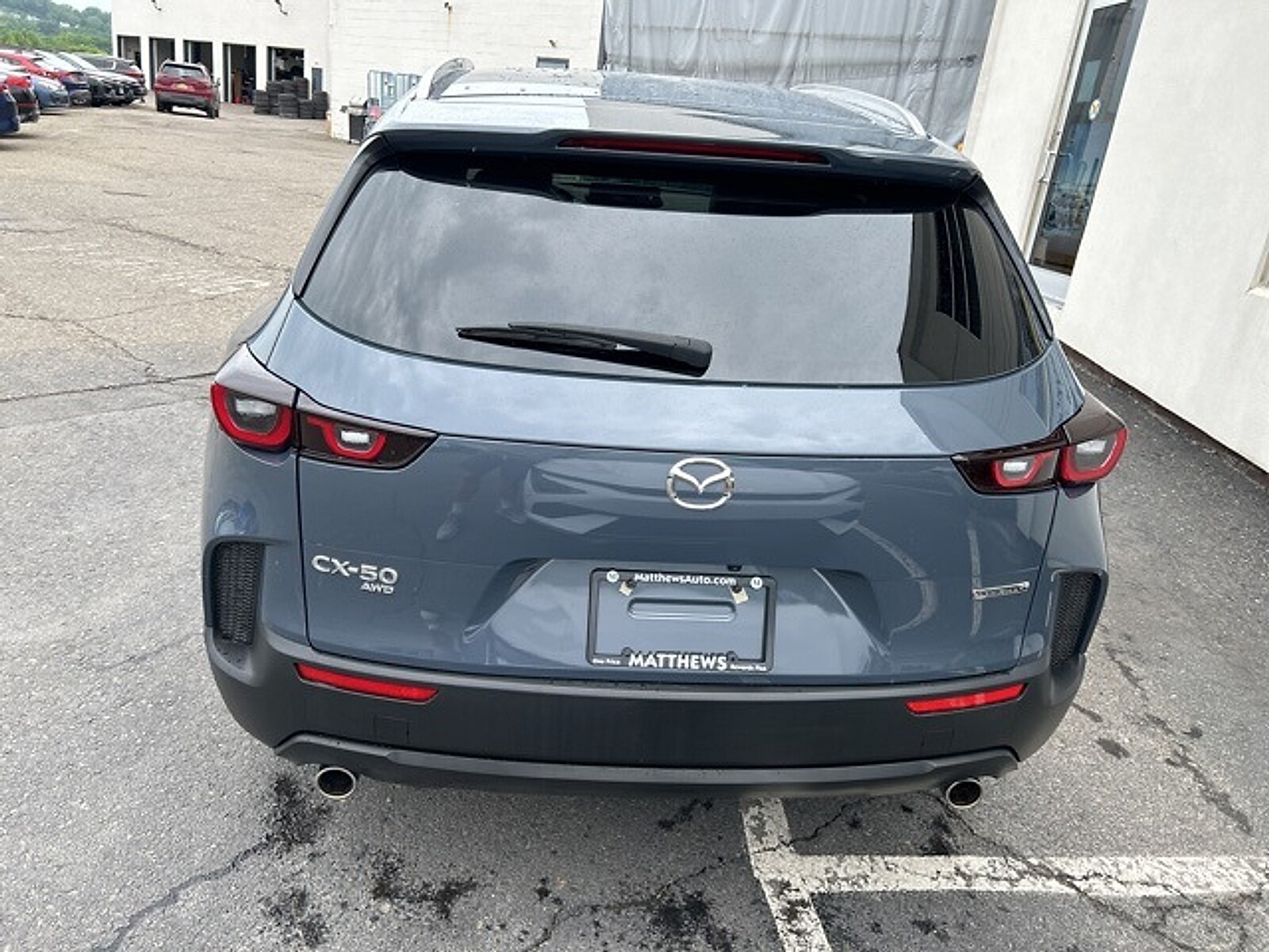 2024 Mazda CX-50 2.5 S Preferred photo 4