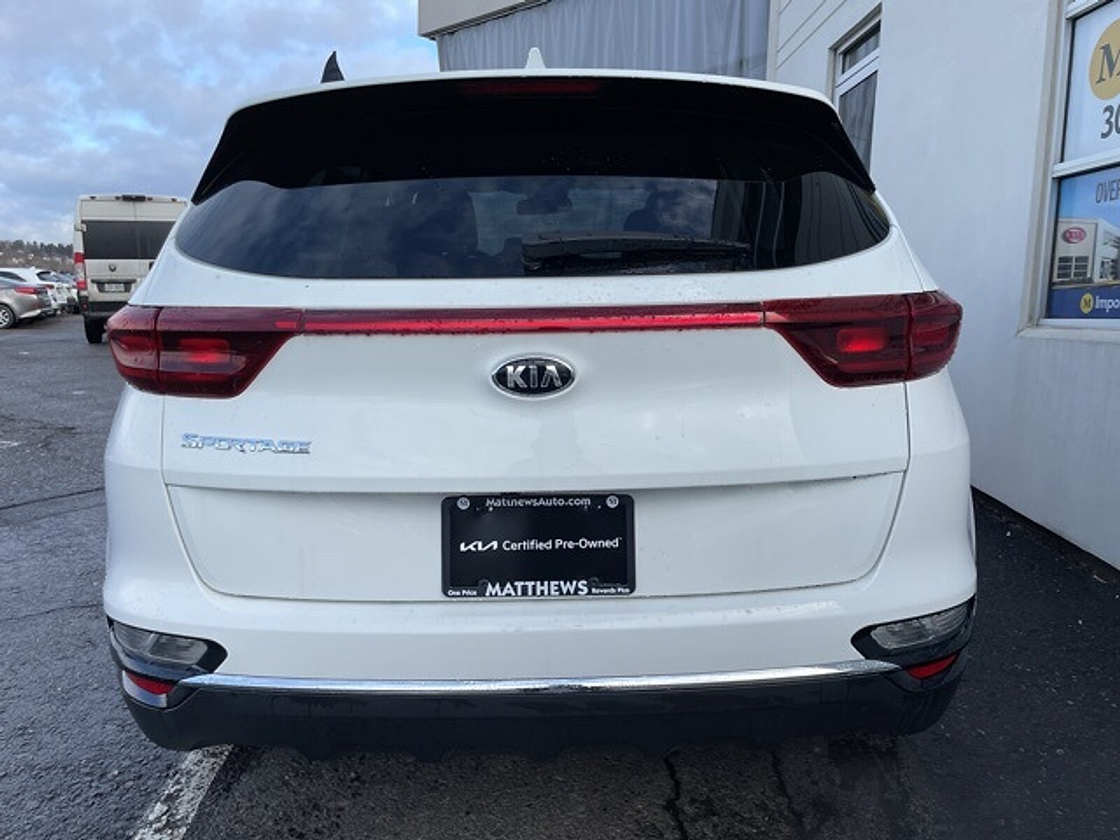 2021 Kia Sportage LX photo 3
