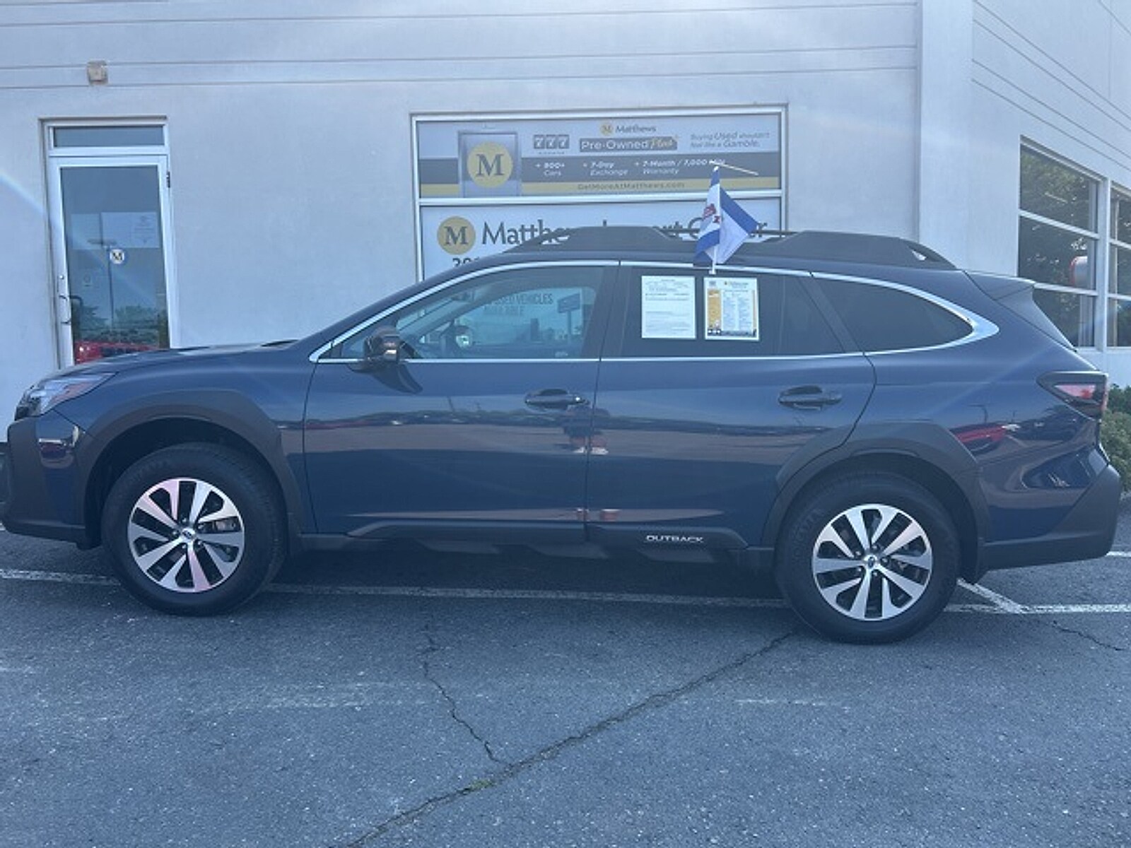 2025 Subaru Outback Premium photo 2