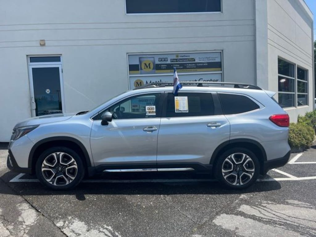 Certified 2023 Subaru Ascent Limited 7-Passenger SUV