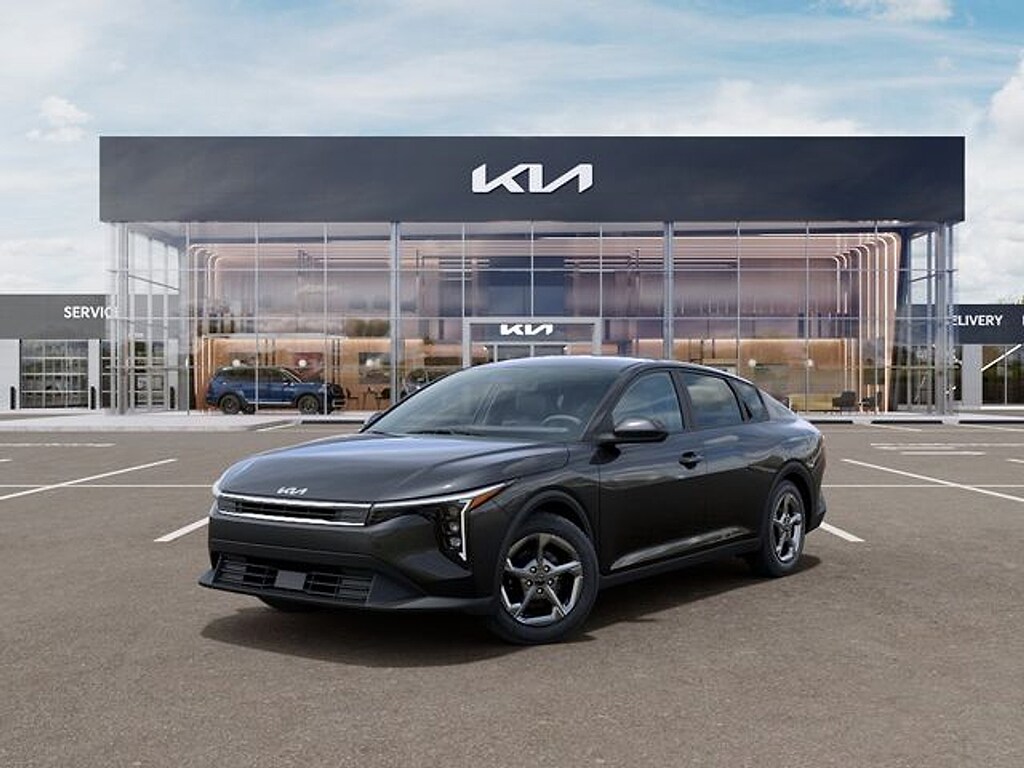 New 2026 Kia K4 LXS Sedan