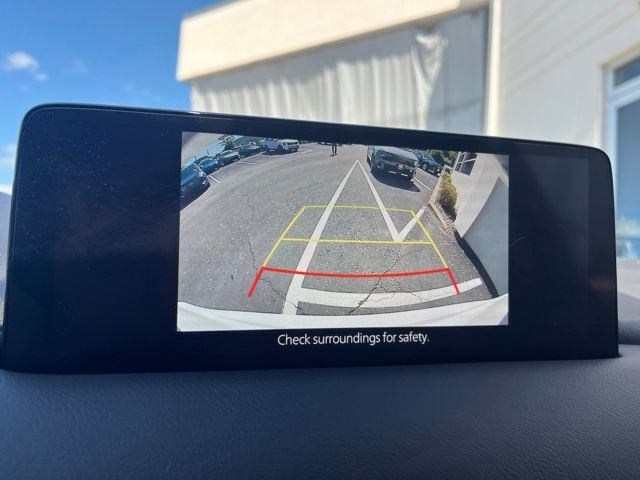 Additional photo of vehicle.