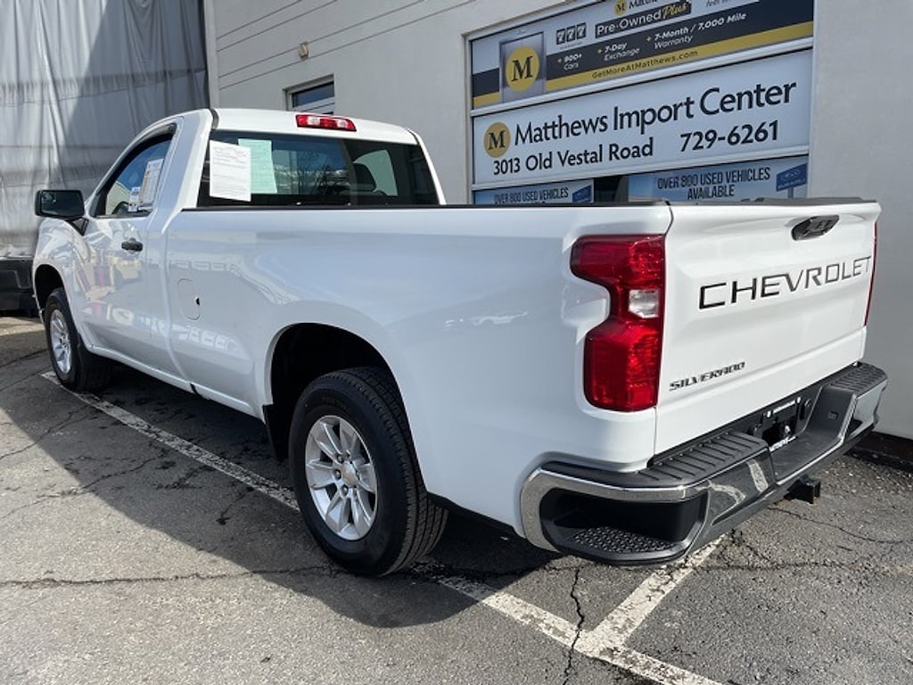 2023 Chevrolet Silverado 1500 Work Truck photo 3