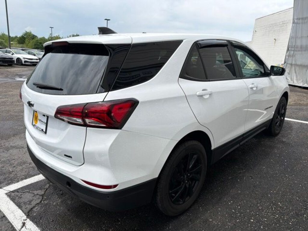 Used 2024 Chevrolet Equinox LS w/1LS SUV