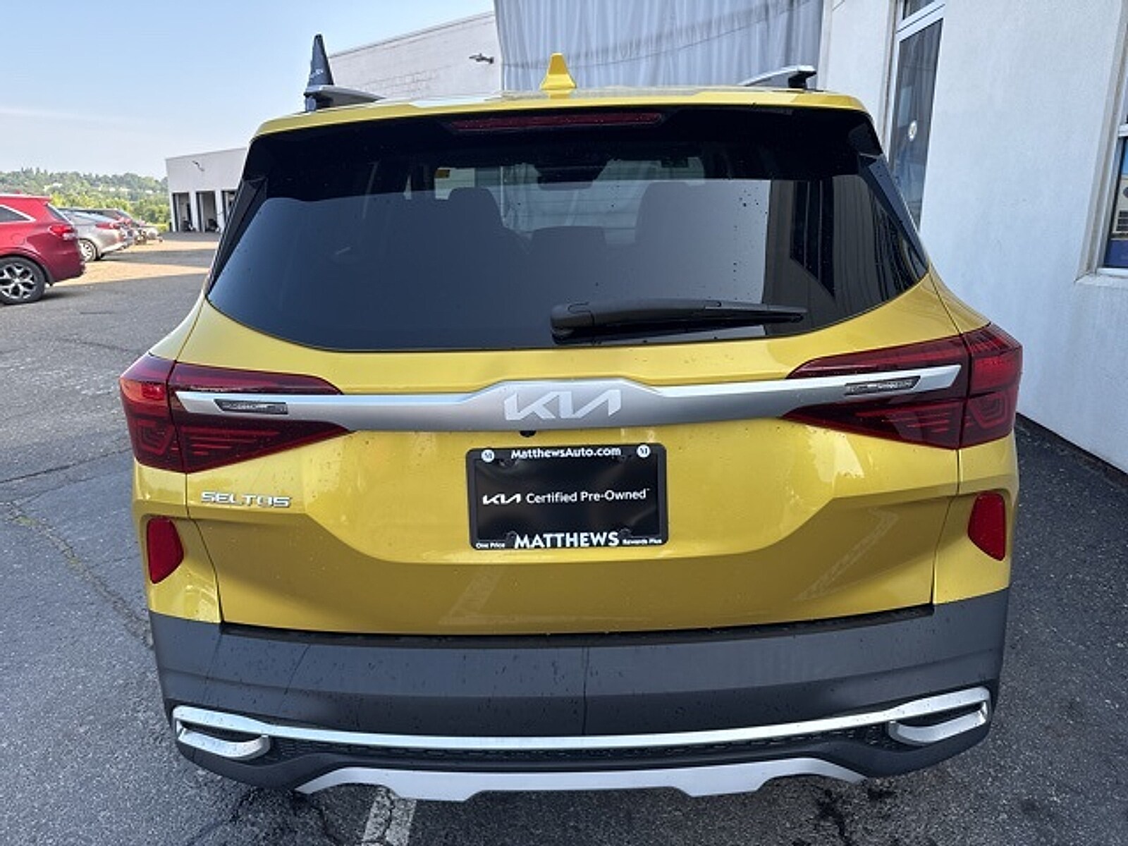 2022 Kia Seltos SX photo 3