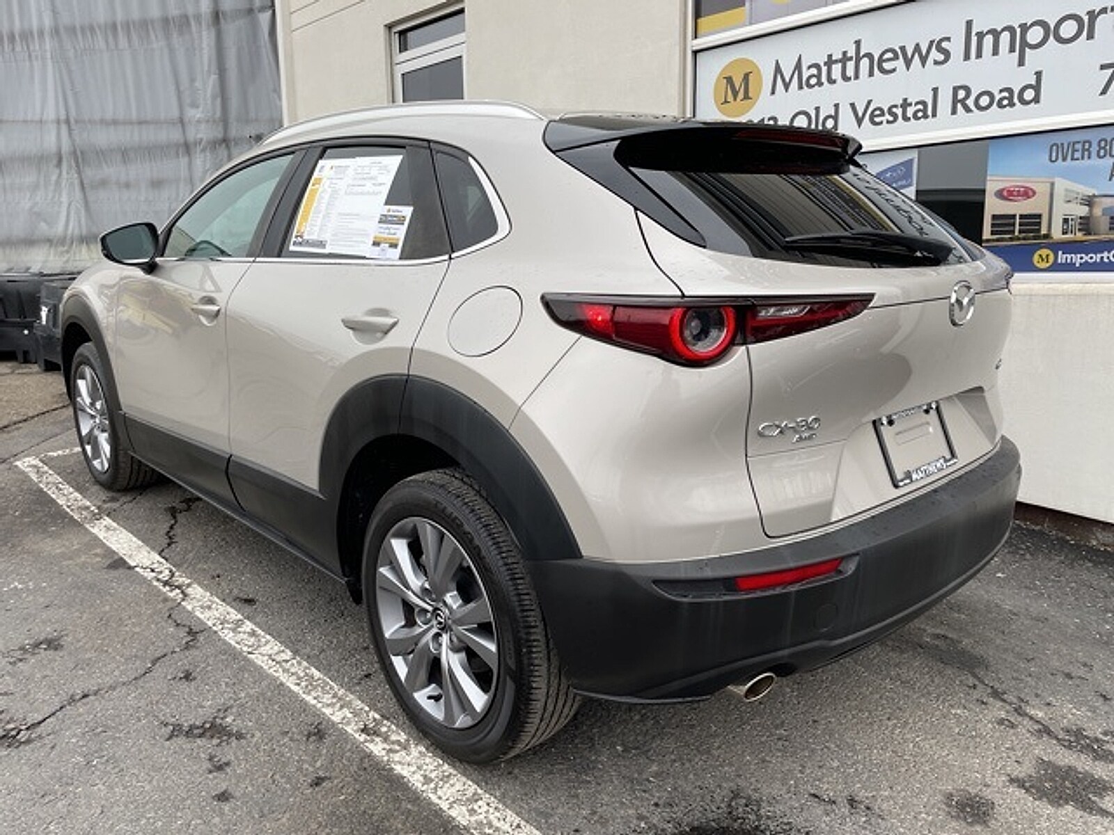 2022 Mazda CX-30 2.5 S Preferred photo 2