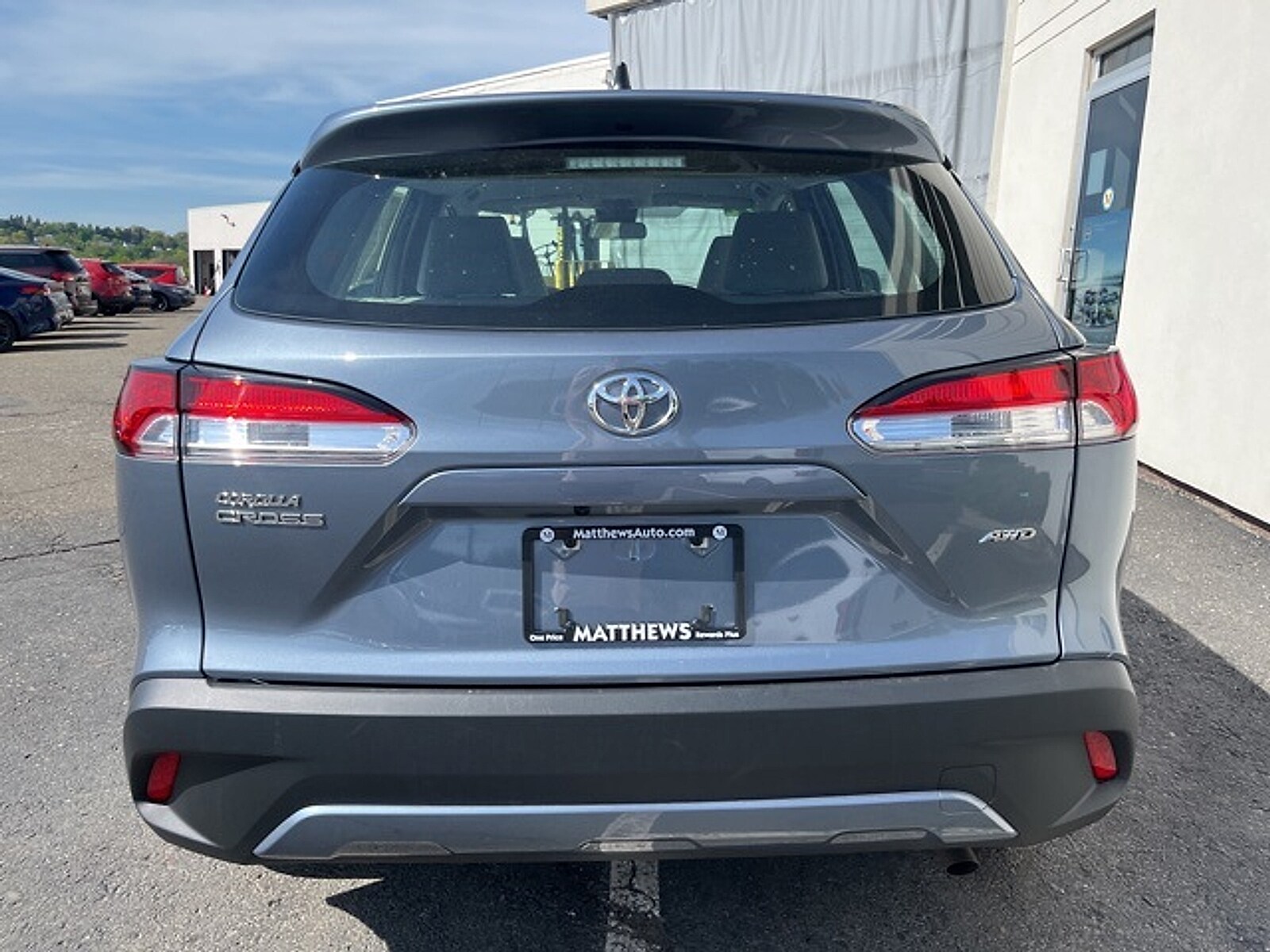 2022 Toyota Corolla Cross L photo 4