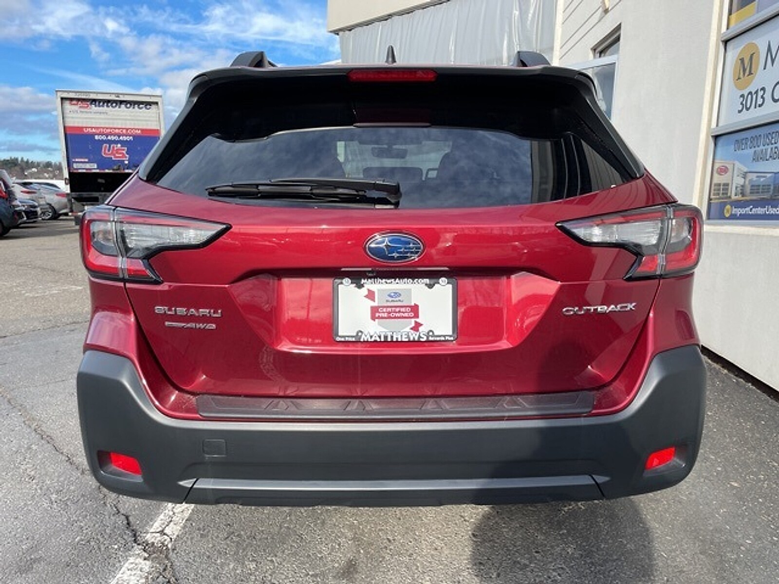 2025 Subaru Outback Premium photo 4