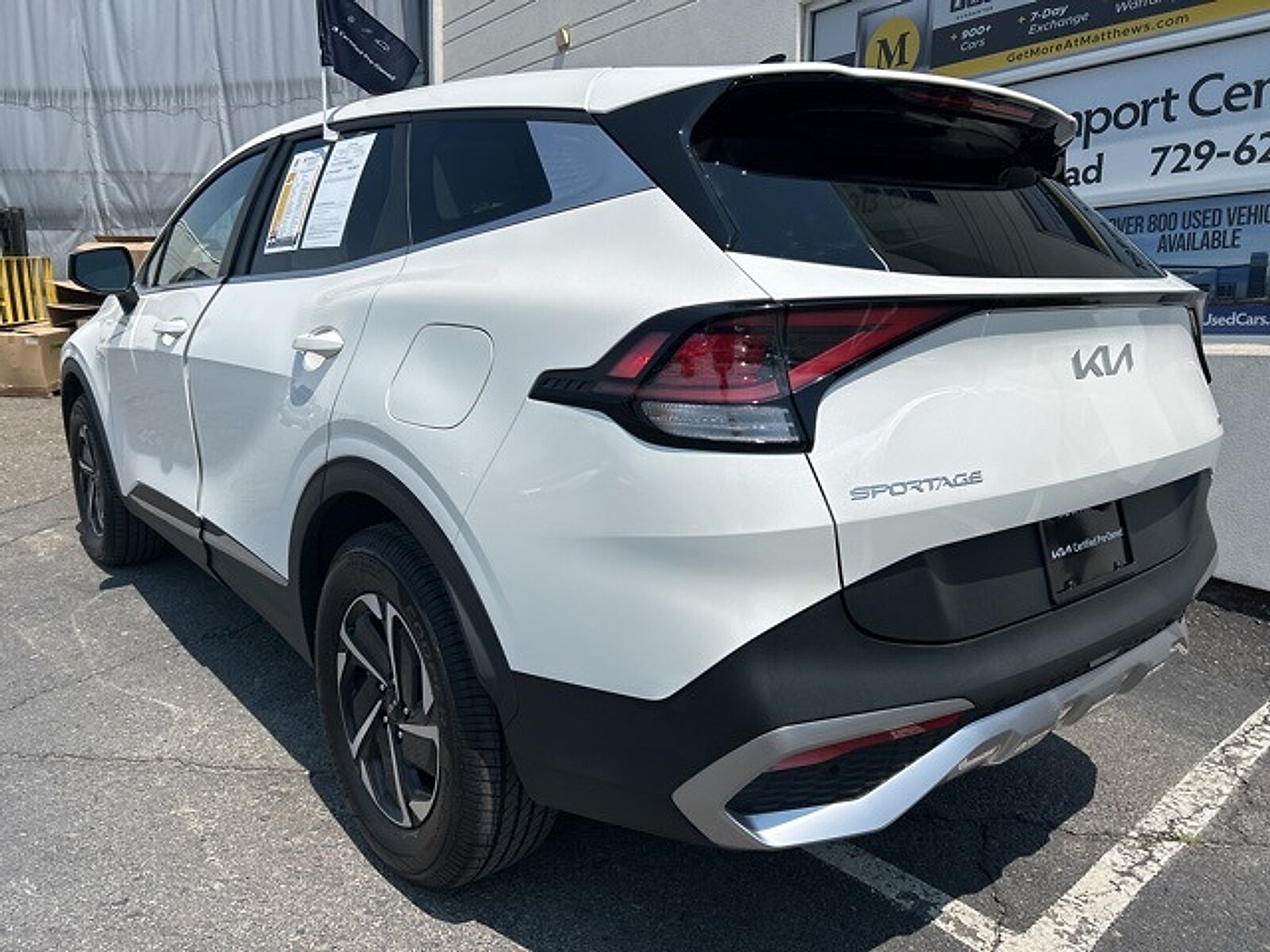 2023 Kia Sportage Hybrid LX photo 3