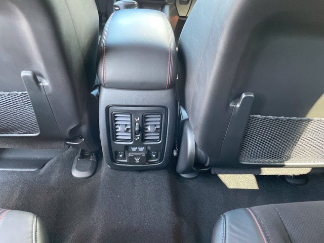 Additional photo of vehicle.