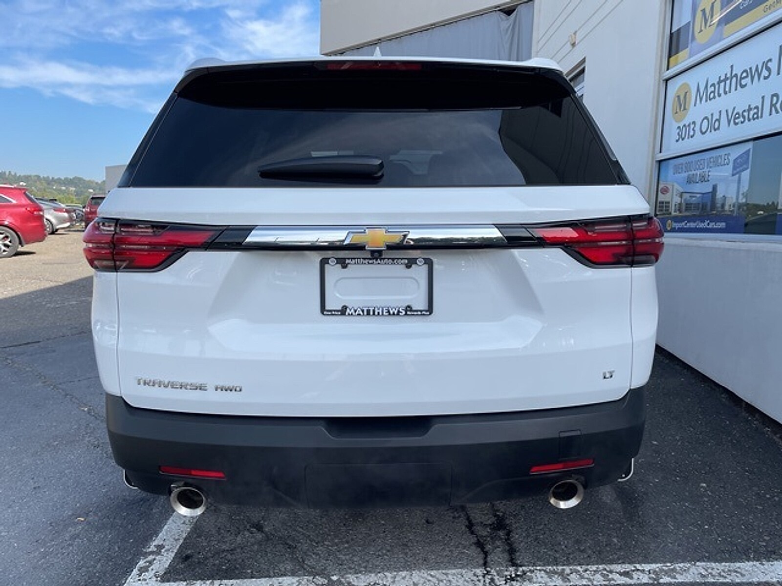 2023 Chevrolet Traverse Cloth 1LT photo 4