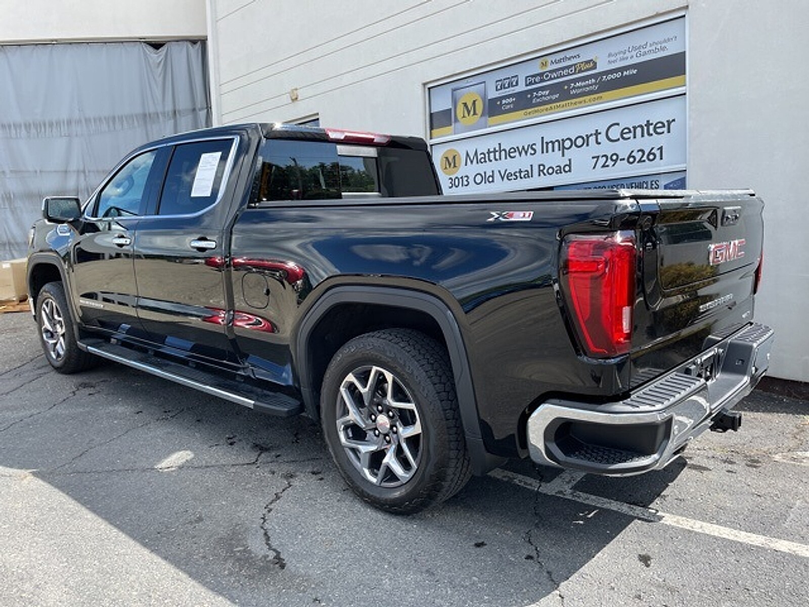 2023 Gmc Sierra 1500 SLT photo 3