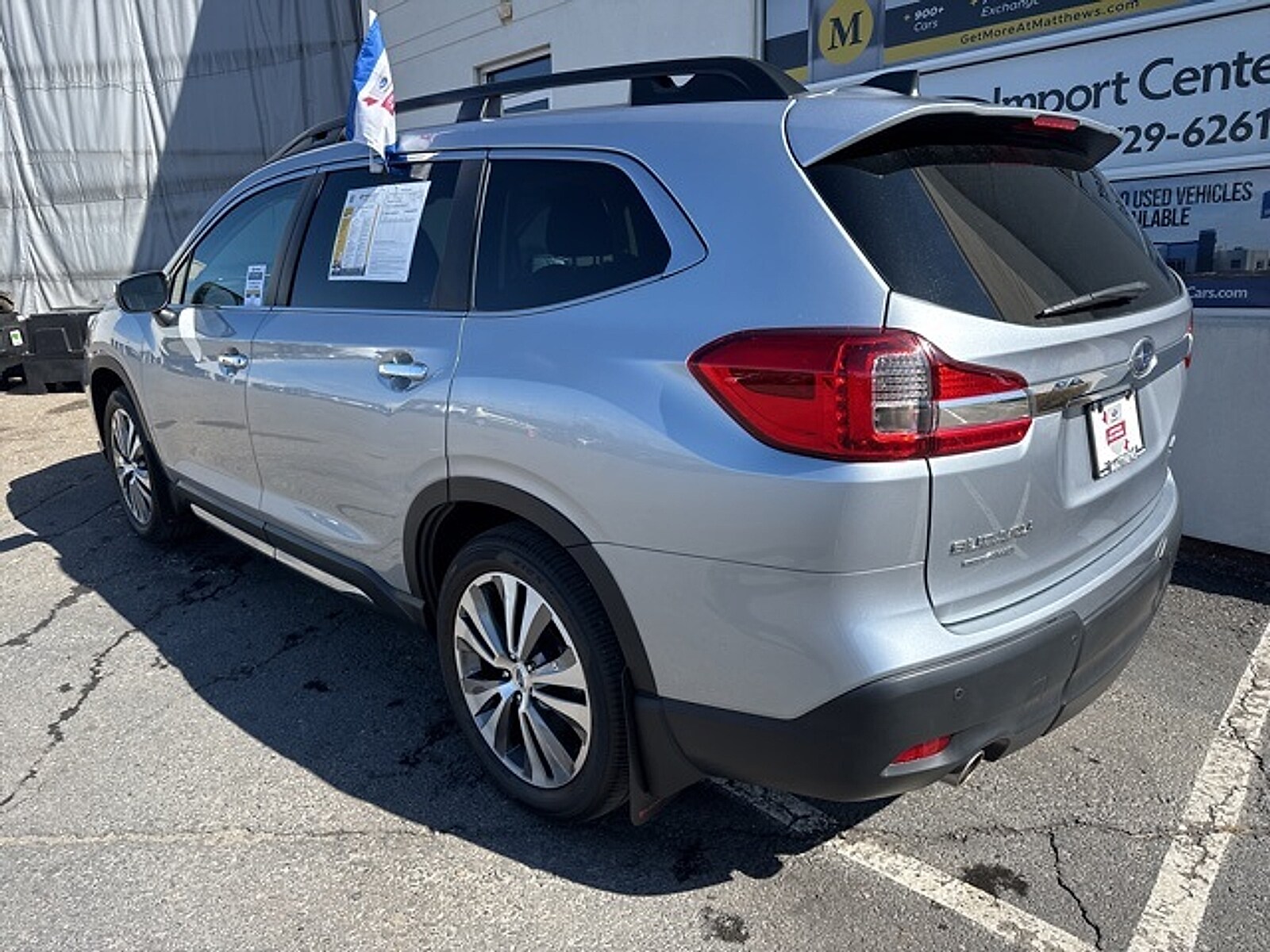 2022 Subaru Ascent Touring photo 3