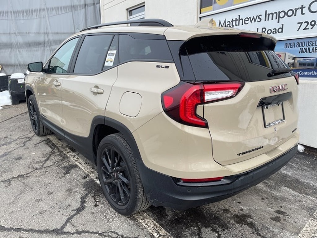 Used 2023 GMC Terrain SLE SUV