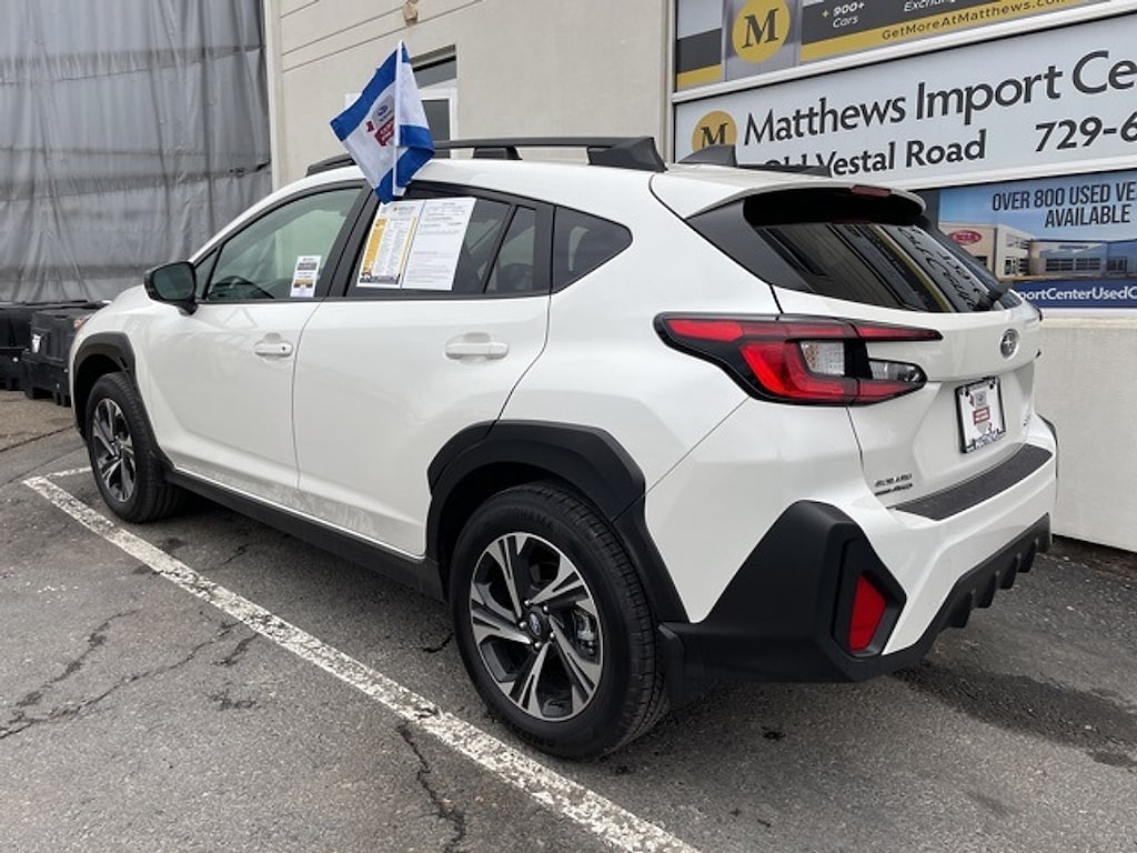 2024 Subaru Crosstrek Premium photo 4