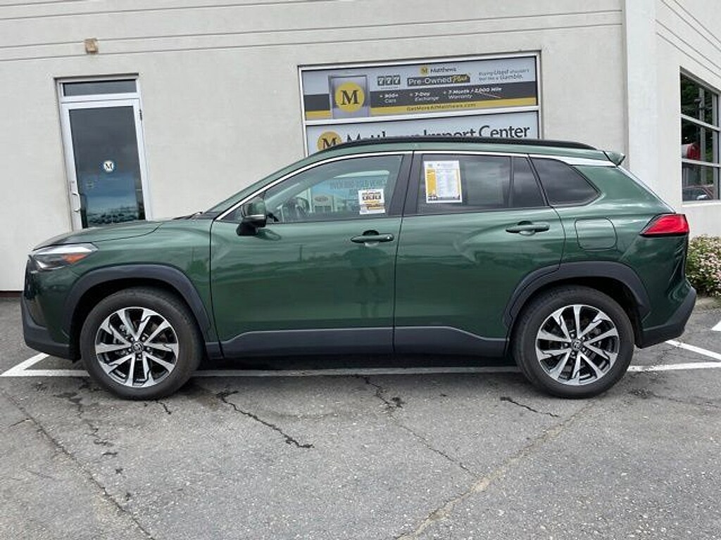 Used 2023 Toyota Corolla Cross XLE SUV