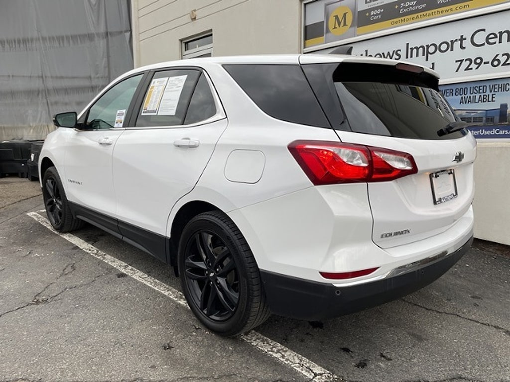 2021 Chevrolet Equinox photo 3