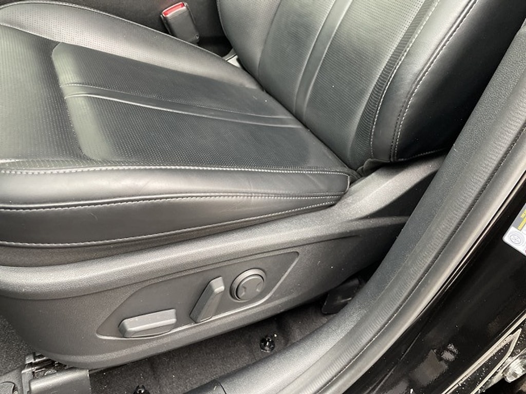 2025 Kia Sorento Hybrid EX photo 2