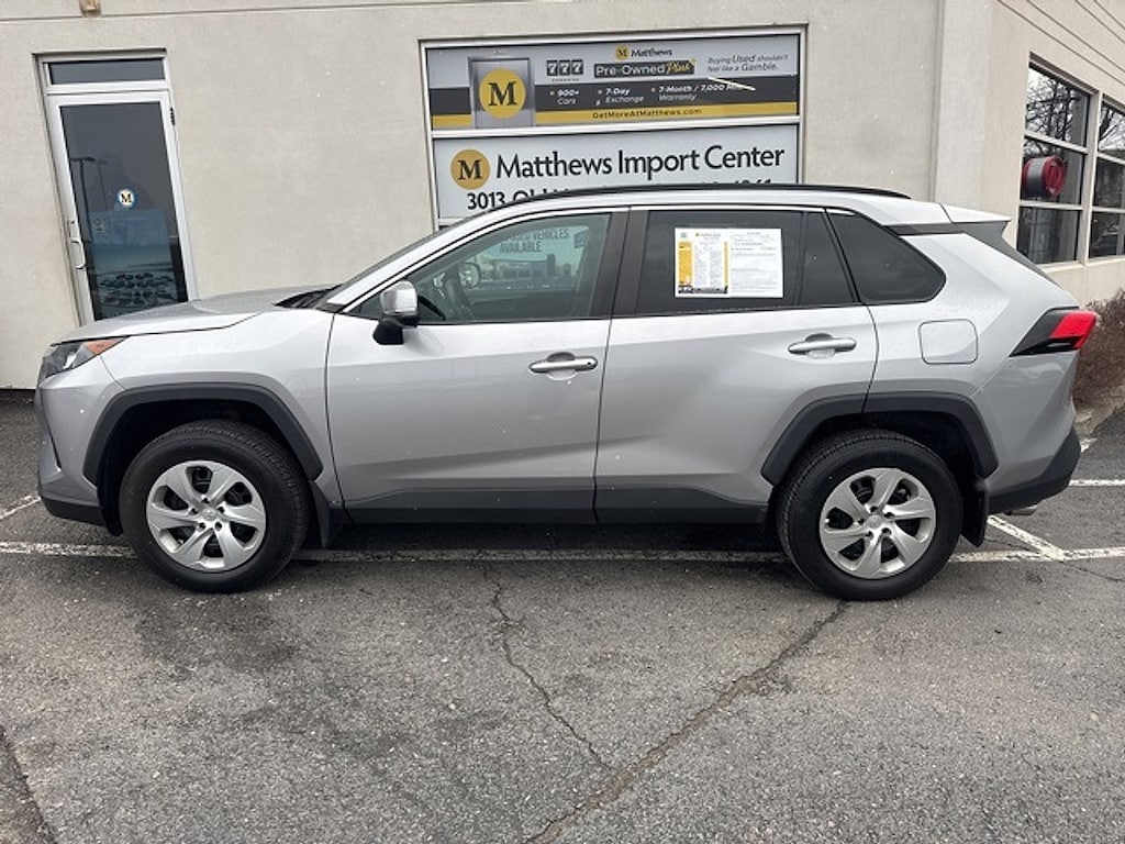 Used 2019 Toyota RAV4 LE SUV