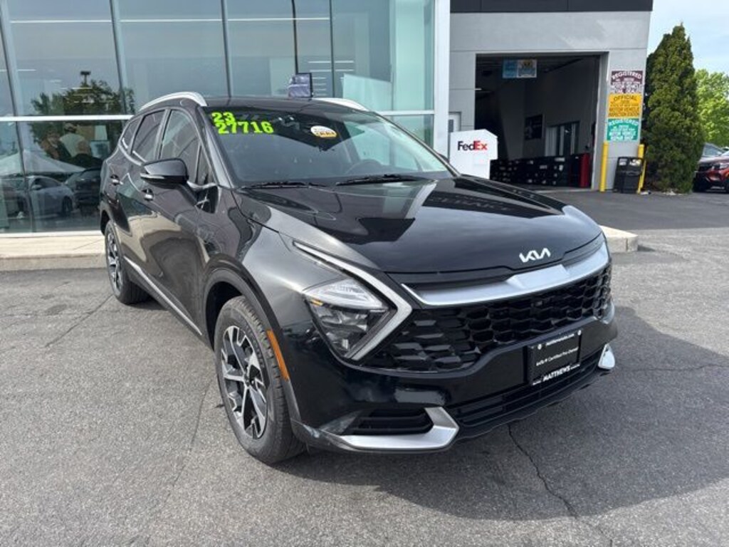 Certified 2023 Kia Sportage Hybrid EX SUV
