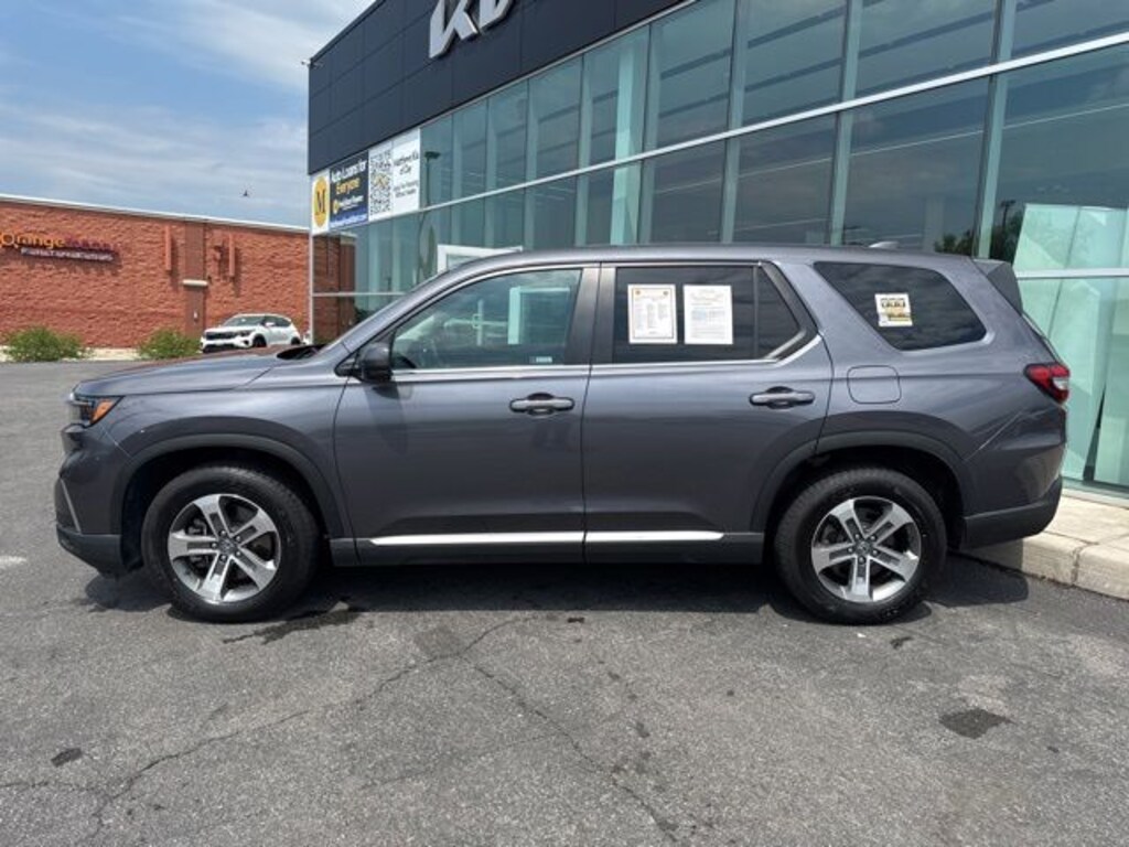 Used 2024 Honda Pilot EX-L 7 Passenger SUV