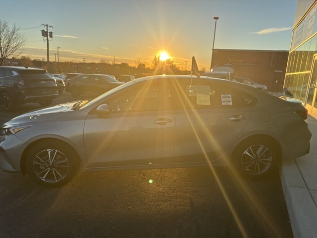 Certified 2023 Kia Forte LXS Sedan