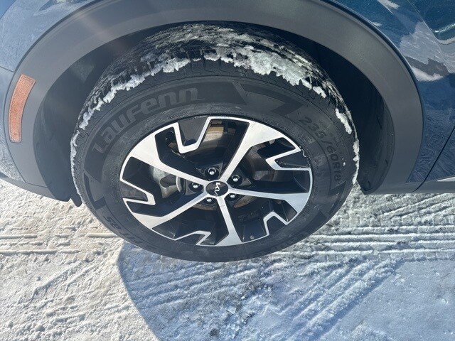 2025 Kia Sportage Hybrid EX photo 3