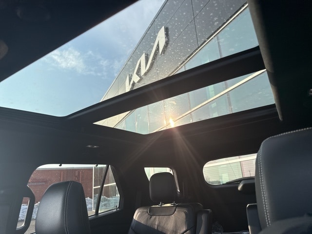 2020 Ford Explorer ST - Photo 12