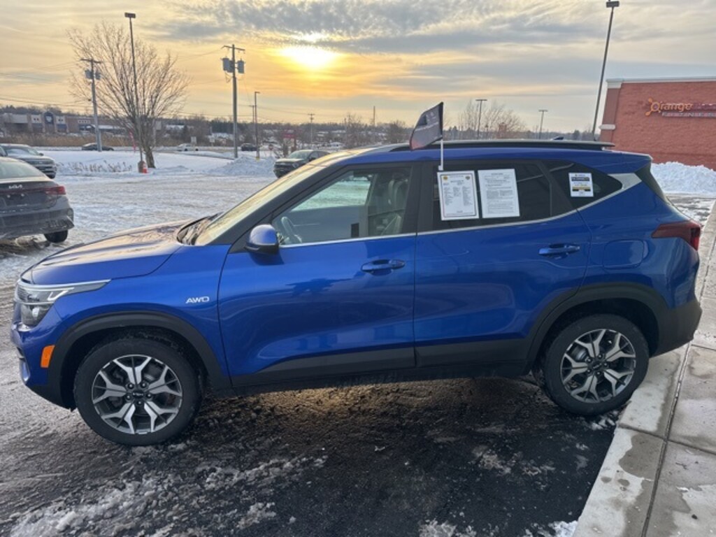 Certified 2023 Kia Seltos EX SUV