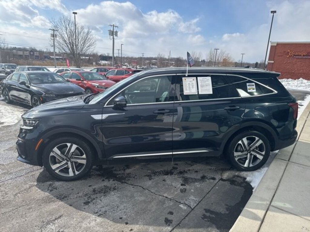 Certified 2024 Kia Sorento Plug-In Hybrid SX Prestige SUV